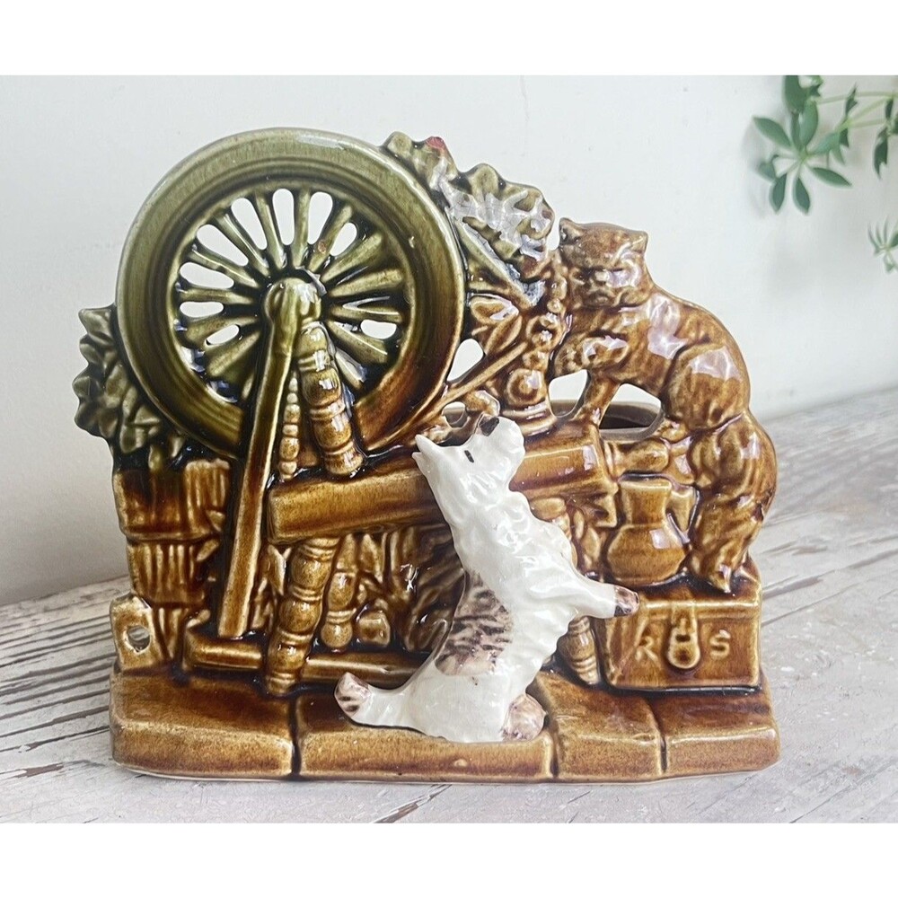 Vintage Whimsical 1950’s McCoy Pottery Spinning Wheel Scotty Dog And Cat Planter